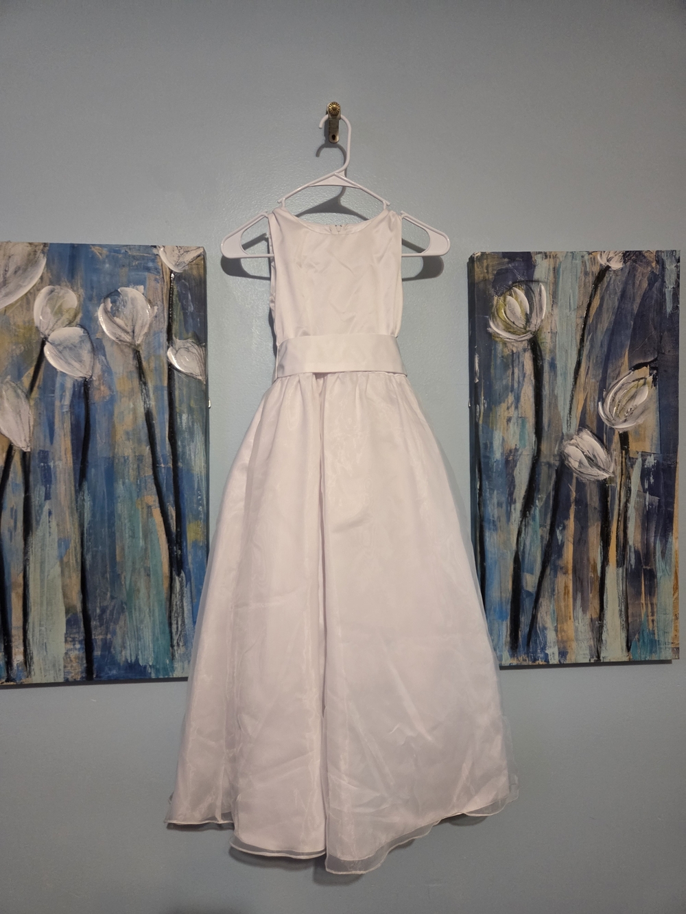 Rosebud White Floor-Length Formal A-Line Dress for Girls